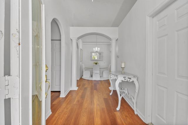 561 Boxwood Pl, St Augustine, FL 32086