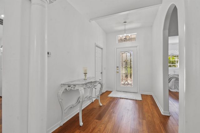 561 Boxwood Pl, St Augustine, FL 32086