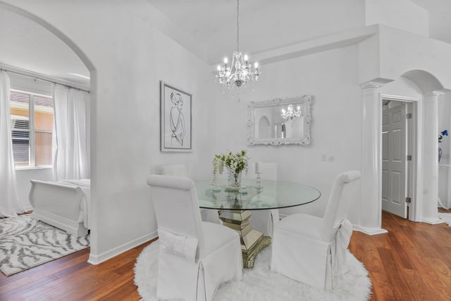 561 Boxwood Pl, St Augustine, FL 32086