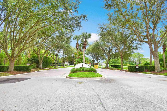 561 Boxwood Pl, St Augustine, FL 32086