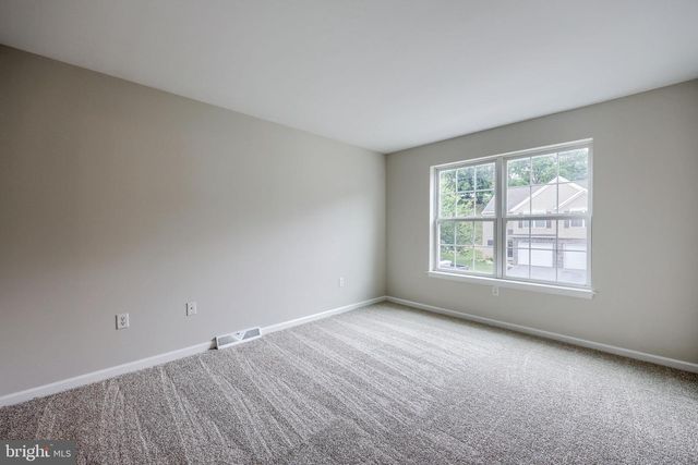 212 EAGLE DR, Ephrata, PA 17522