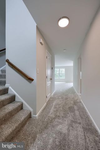 212 EAGLE DR, Ephrata, PA 17522
