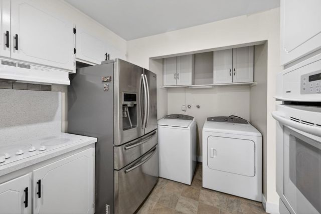 1880 Dove Way, Hayward, CA 94545