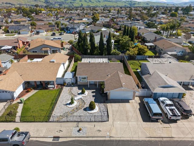 1880 Dove Way, Hayward, CA 94545
