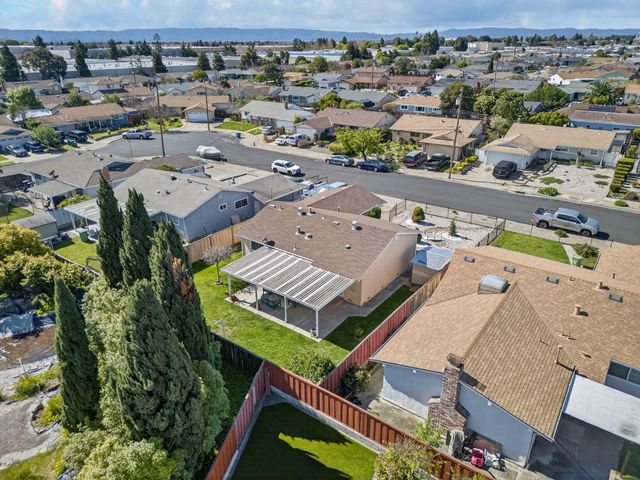 1880 Dove Way, Hayward, CA 94545