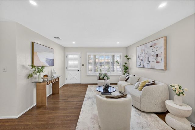 1880 Dove Way, Hayward, CA 94545