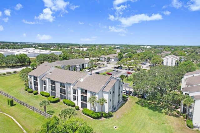 2030 CASCADES BOULEVARD 302, Kissimmee, FL 34741
