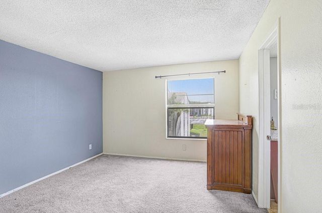 2030 CASCADES BOULEVARD 302, Kissimmee, FL 34741