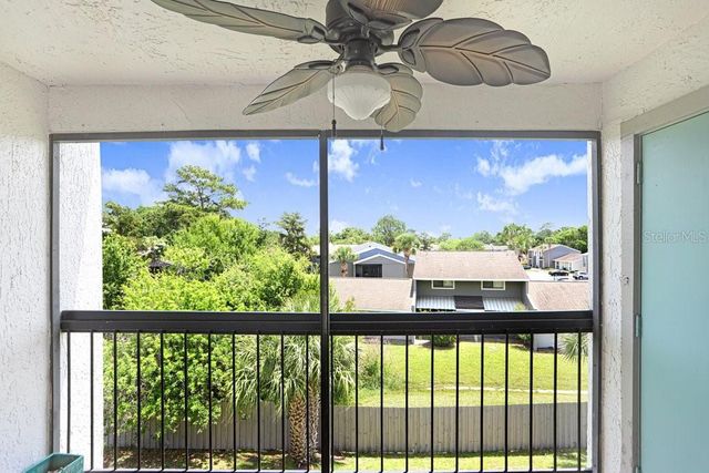 2030 CASCADES BOULEVARD 302, Kissimmee, FL 34741