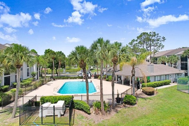 2030 CASCADES BOULEVARD 302, Kissimmee, FL 34741