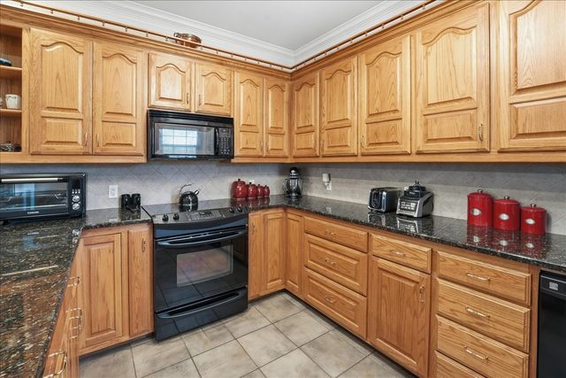 16378 County Road 431, Lindale, TX 75771