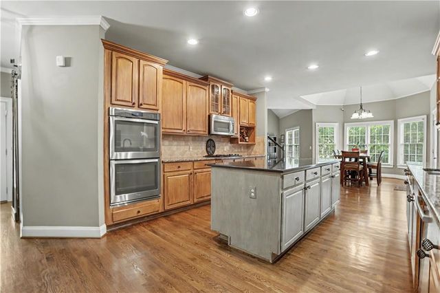 2192 Floral Ridge Drive, Dacula, GA 30019