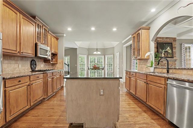 2192 Floral Ridge Drive, Dacula, GA 30019