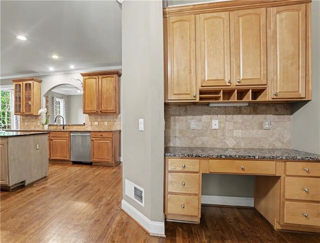 2192 Floral Ridge Drive, Dacula, GA 30019
