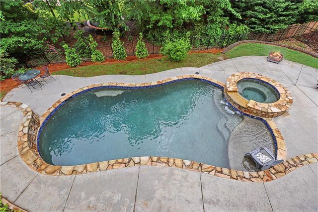 2192 Floral Ridge Drive, Dacula, GA 30019
