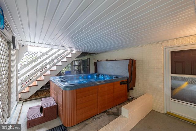 1419 RAMSEUR LN, Winchester, VA 22601