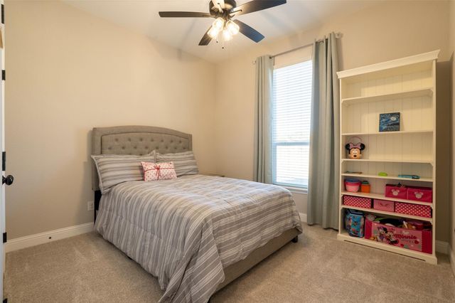 612 Bent Tree Lane, Weatherford, TX 76085