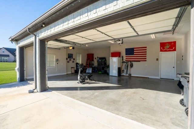 612 Bent Tree Lane, Weatherford, TX 76085