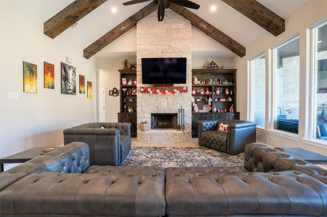 612 Bent Tree Lane, Weatherford, TX 76085