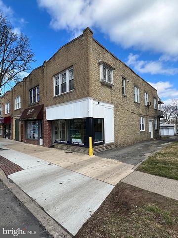 1213 DARBY RD, Havertown, PA 19083