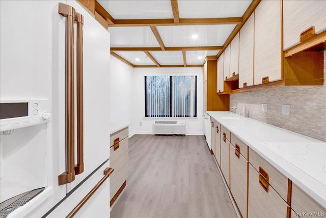 500 High Point Drive 412, Hartsdale, NY 10530