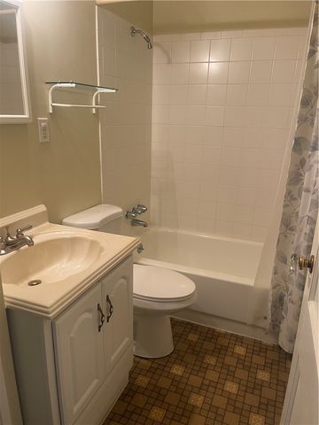 124 Helke Road, Vandalia, OH 45377