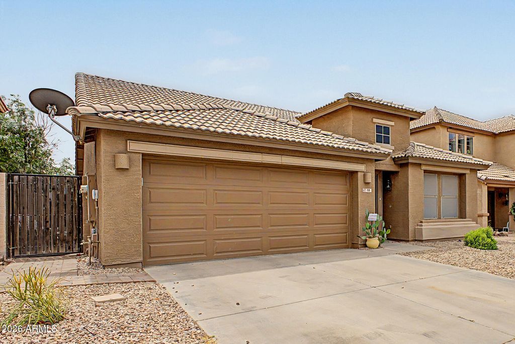 99 W YELLOW BEE Drive, San Tan Valley, AZ 85143 — photo 3