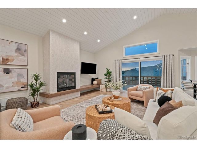 280 Saber Creek Dr, Monument, CO 80132