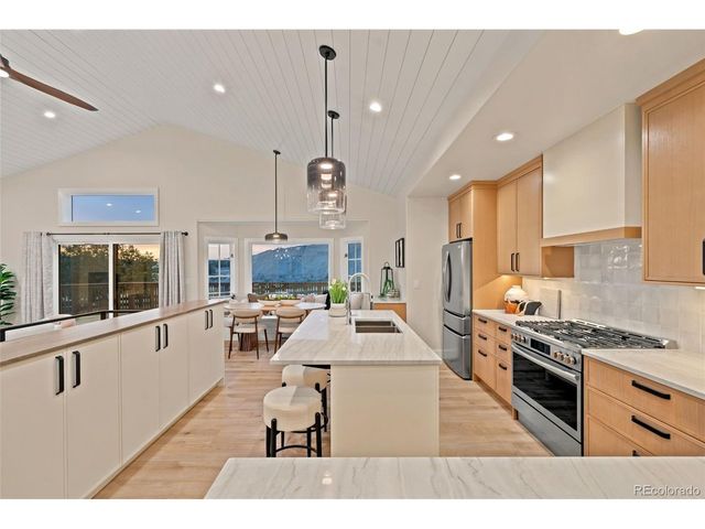 280 Saber Creek Dr, Monument, CO 80132