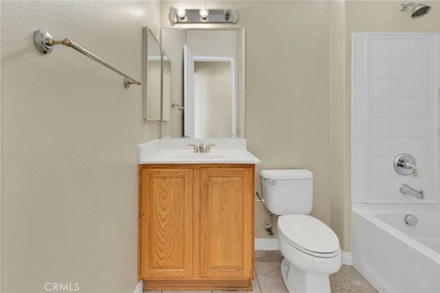 10669 Lanigan Road, Apple Valley, CA 92308