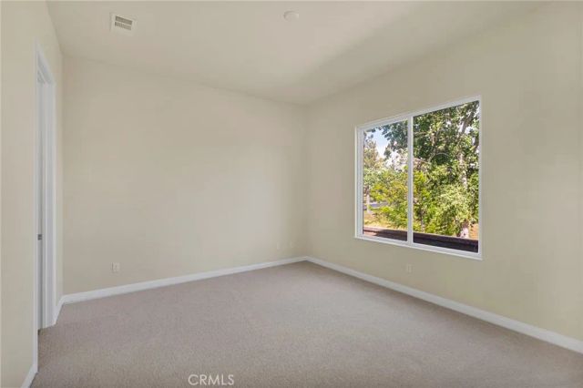 10669 Lanigan Road, Apple Valley, CA 92308