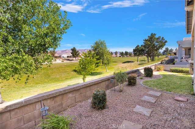 10669 Lanigan Road, Apple Valley, CA 92308