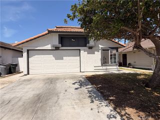 506 El Mirador, Perris, CA 92571