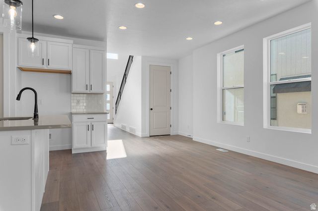 5034 W GREEN ASH LN, Highland, UT 84003