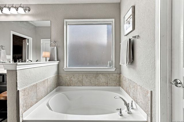 27506 Valle Verde, Boerne, TX 78015
