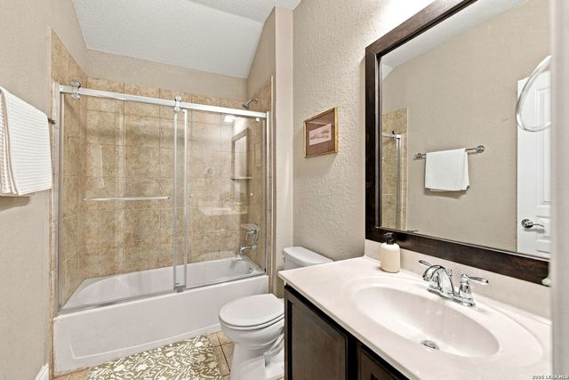 27506 Valle Verde, Boerne, TX 78015