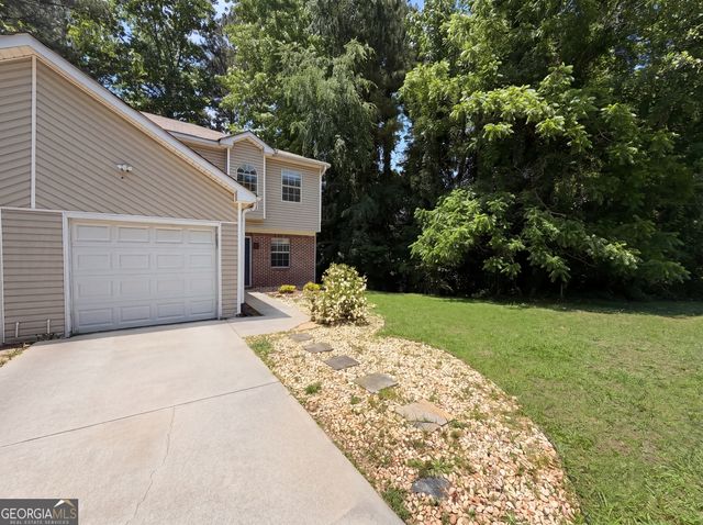 3753 Soapstone Road, Decatur, GA 30034