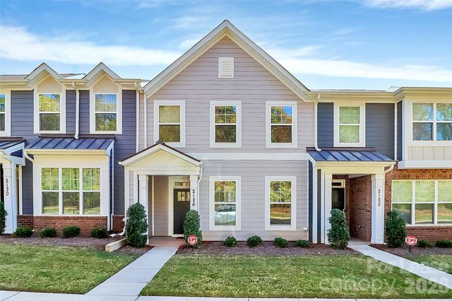 2126 Blewett Drive, Charlotte, NC 28269