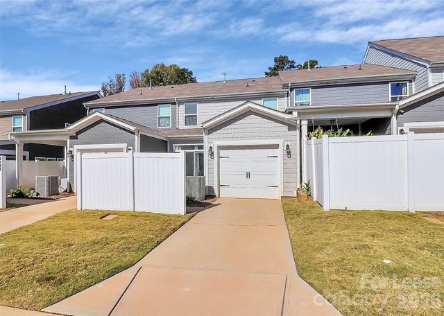 2126 Blewett Drive, Charlotte, NC 28269