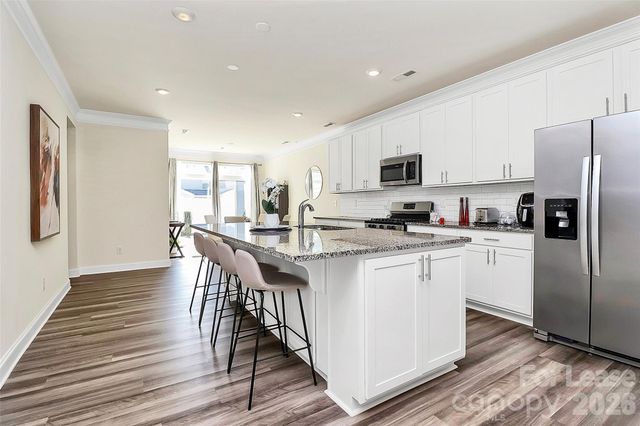 2126 Blewett Drive, Charlotte, NC 28269