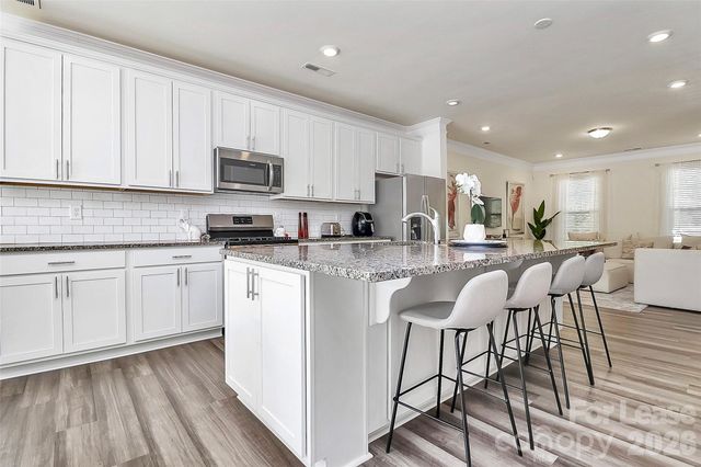2126 Blewett Drive, Charlotte, NC 28269