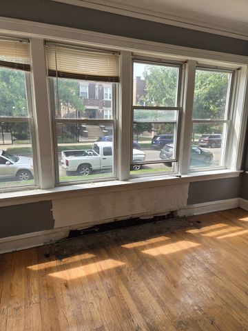 8041 S Justine Avenue, Chicago, IL 60620