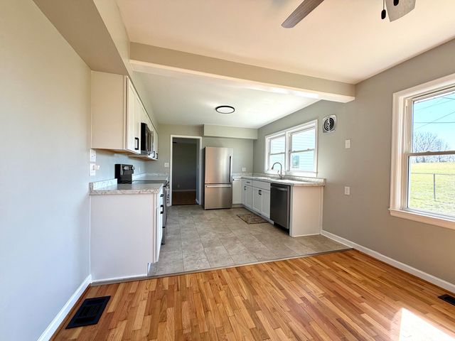 1307 Alton Station Road, Lawrenceburg, KY 40342