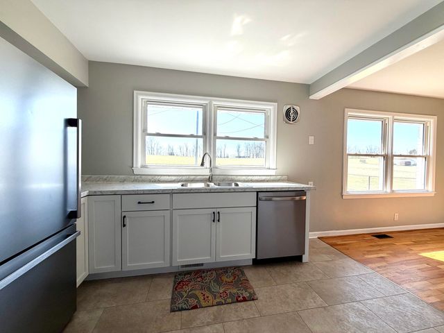 1307 Alton Station Road, Lawrenceburg, KY 40342