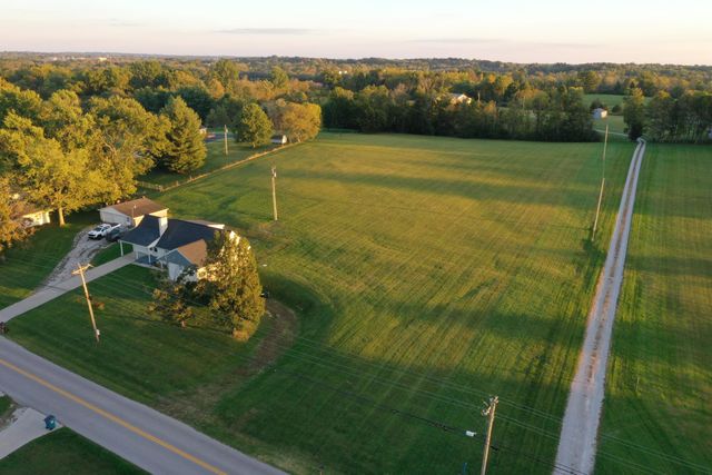 1307 Alton Station Road, Lawrenceburg, KY 40342