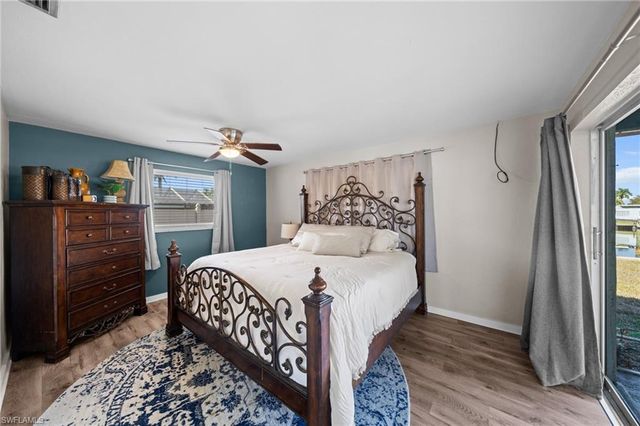 405 Bayshore DR, Cape Coral, FL 33904