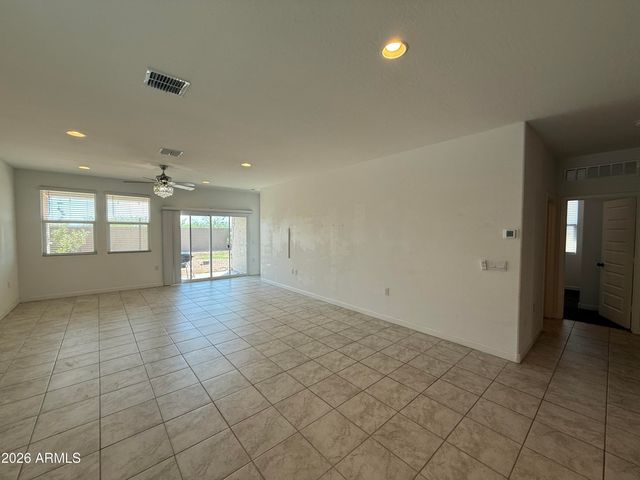2425 W Seaver Avenue, Apache Junction, AZ 85120