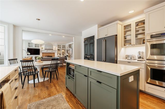 34 Coddington Grove, Pittsford, NY 14534