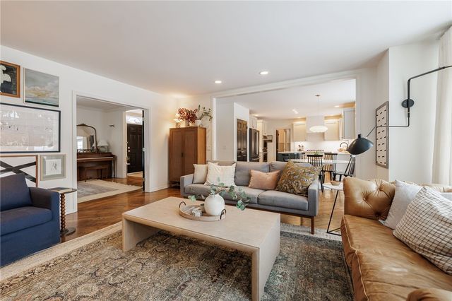 34 Coddington Grove, Pittsford, NY 14534