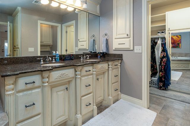 3233 Raintree Road, Oklahoma City, OK 73120